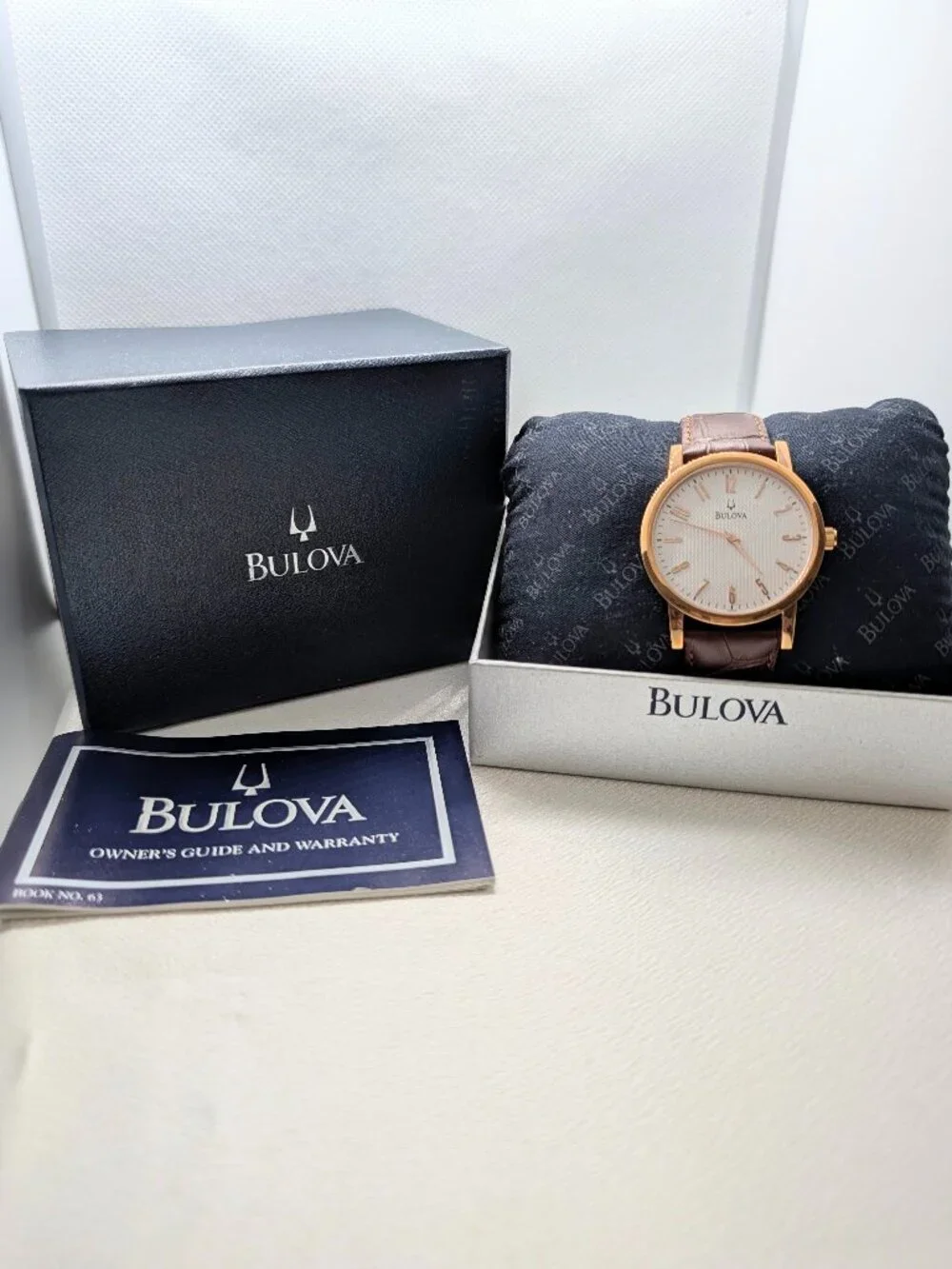 NEW Gentleman's Bulova Watch